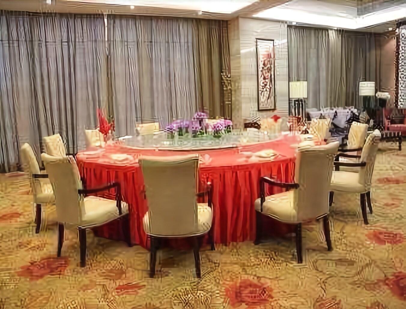 Ramada Plaza Shaoguan City Centre Buitenkant foto